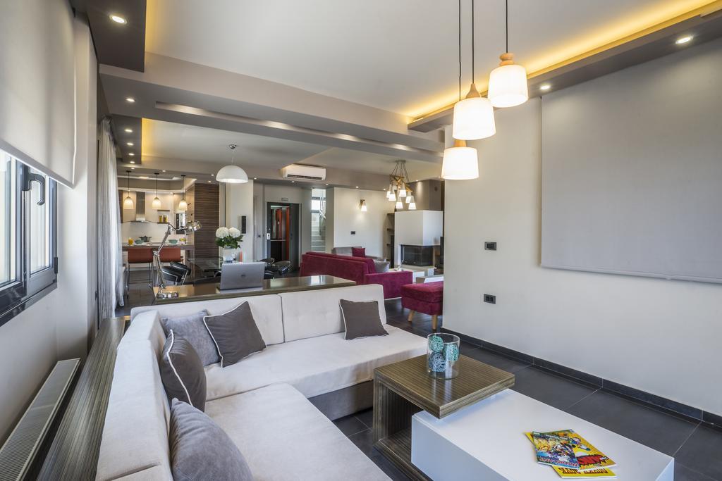 The Hill House Villa Kato Daratso Bagian luar foto