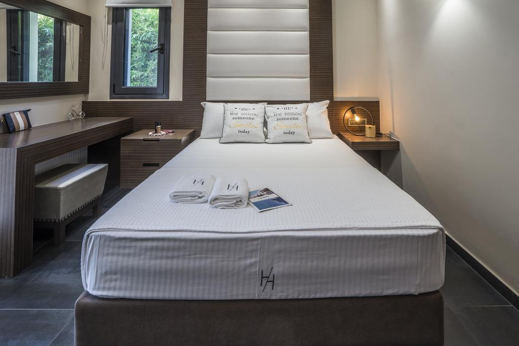 The Hill House Villa Kato Daratso Bagian luar foto
