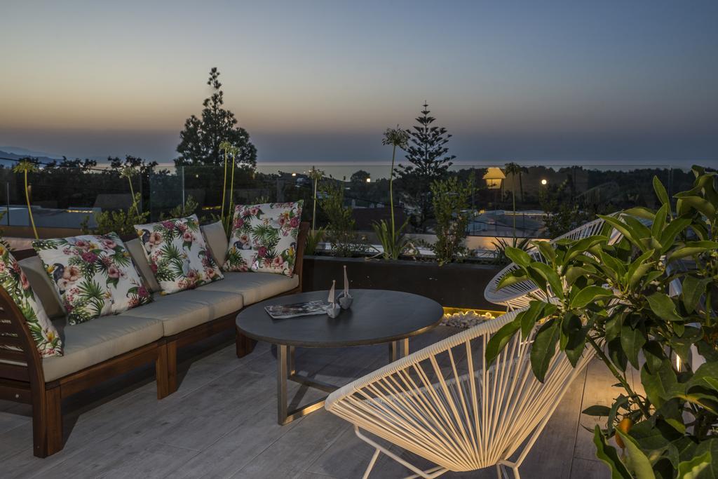 The Hill House Villa Kato Daratso Bagian luar foto