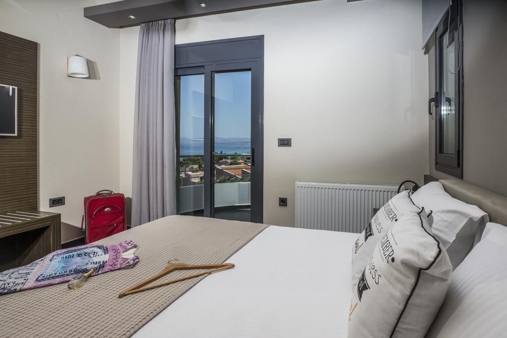 The Hill House Villa Kato Daratso Bagian luar foto